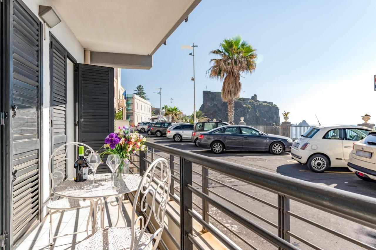 Castello Normanno Modern Sea View Apartment Aci Castello Exterior foto